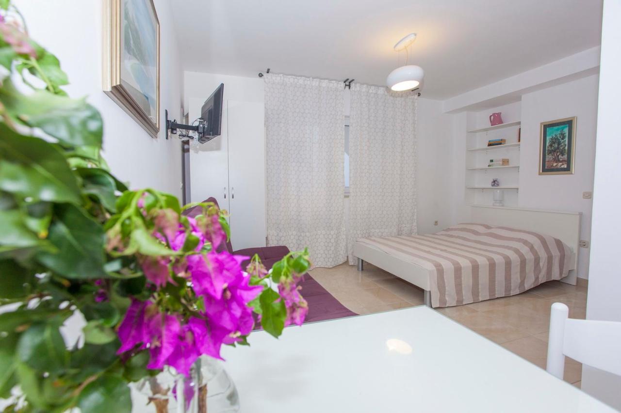 Apartments Lara Podgora Luaran gambar