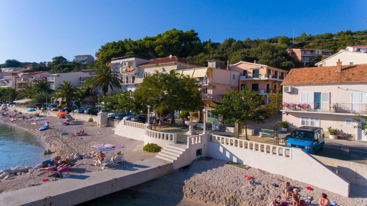 Apartments Lara Podgora Luaran gambar