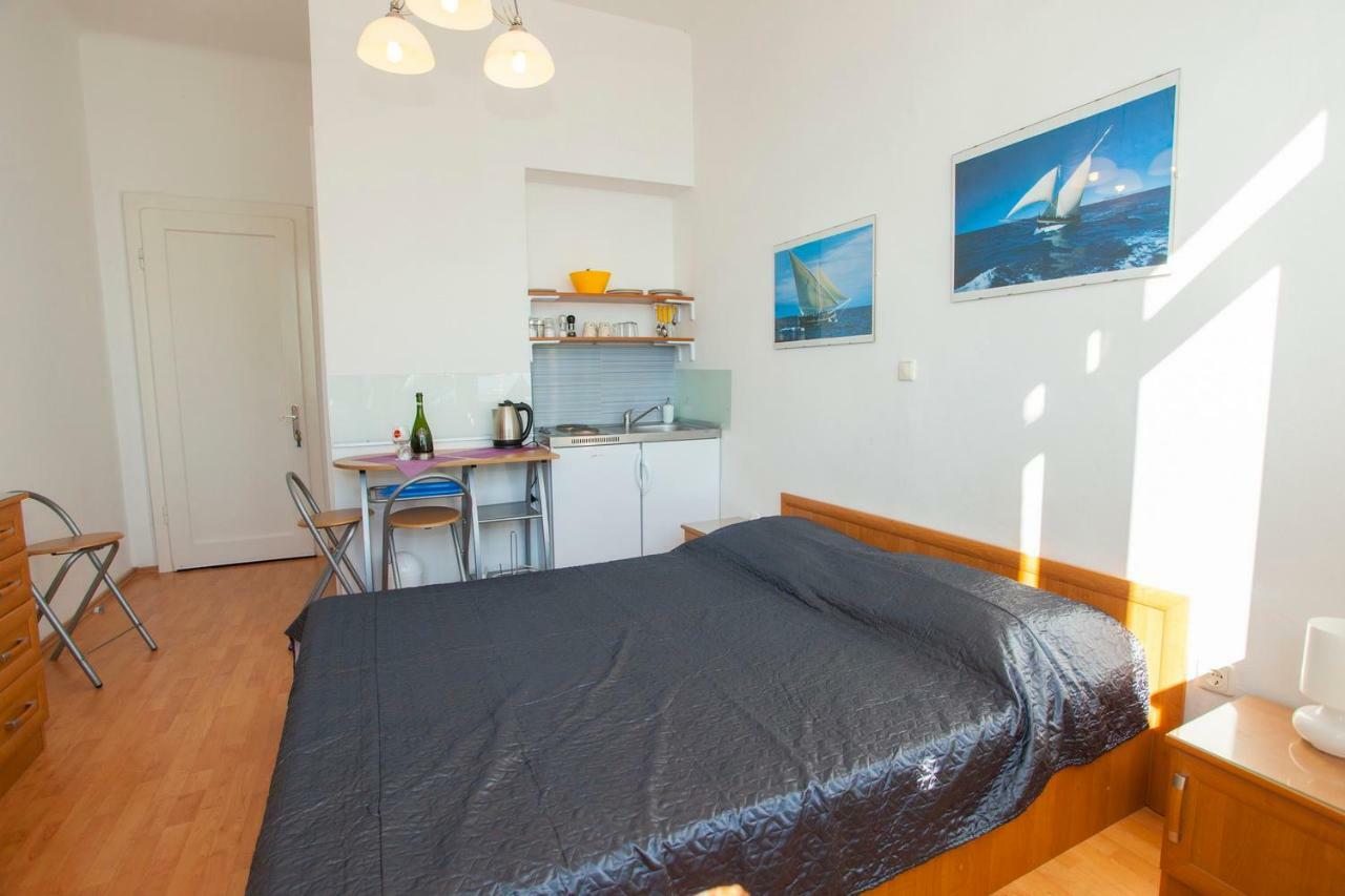 Apartments Lara Podgora Luaran gambar